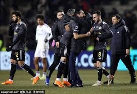 弗拉霍维奇晒龙珠悟空恢复照：手术很顺利，感谢大家